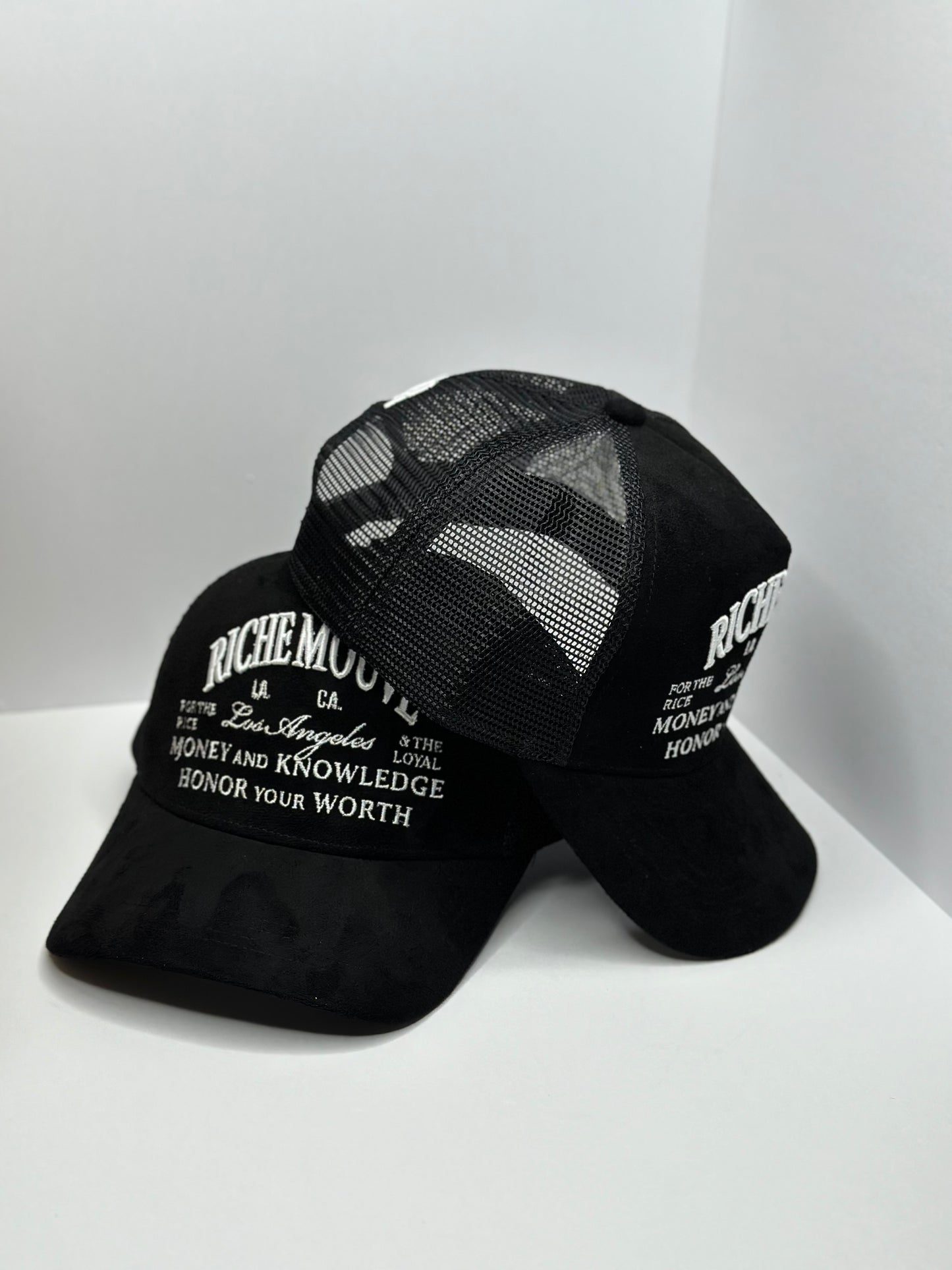 Riche Mouve Trucker Hat